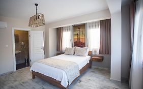 Tenedion Otel
